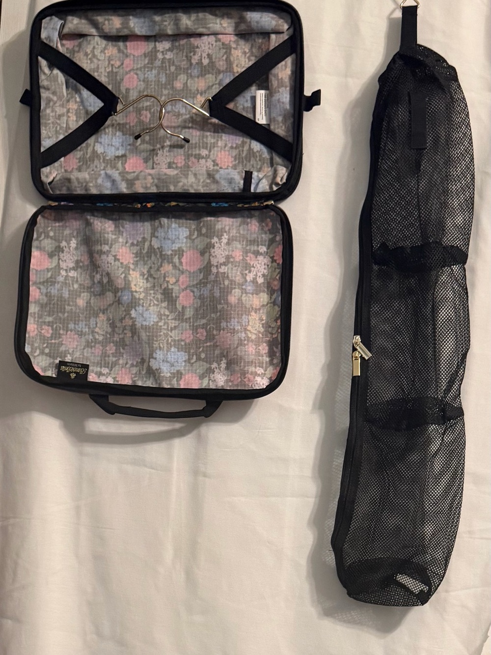 BumbleBella by Jill Martin Set of 2 Hanging Packing Cubes 1 hanging Organizer - Picture 7 of 10